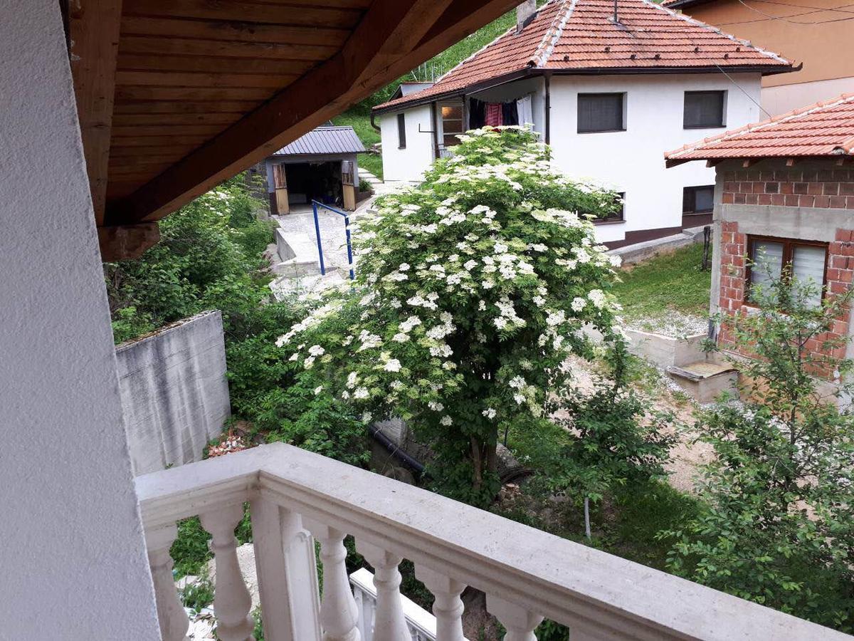 Apartmani Tajra Visoko Esterno foto
