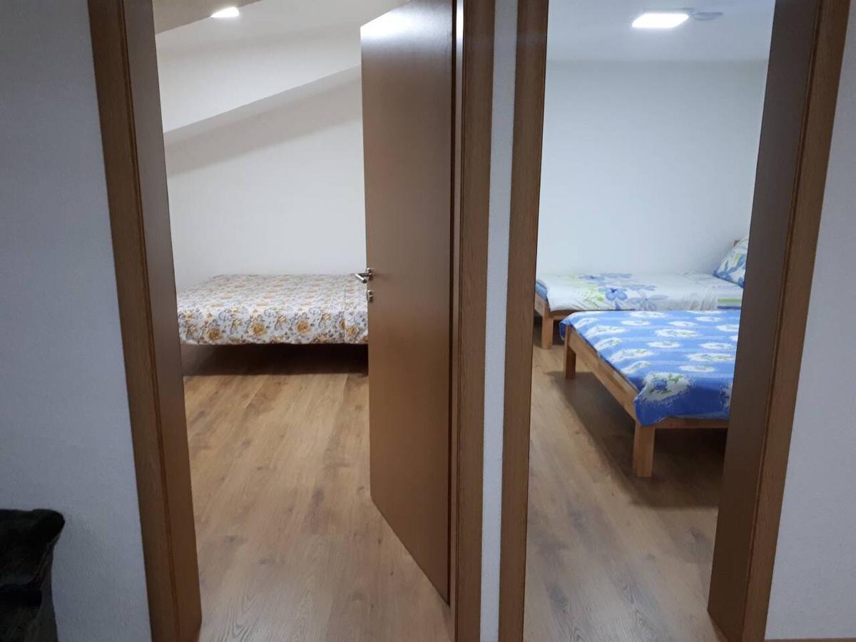 Apartmani Tajra Visoko Esterno foto