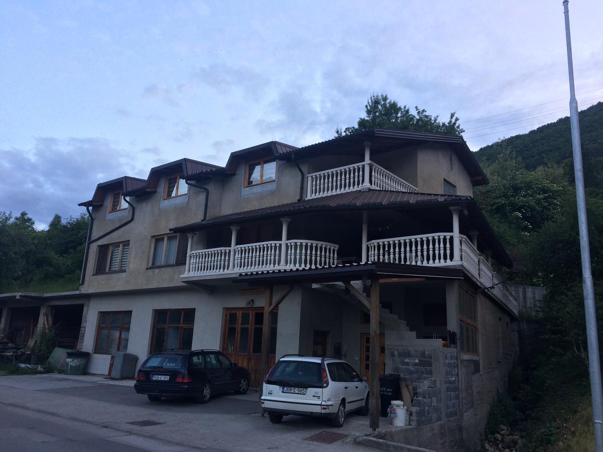 Apartmani Tajra Visoko Esterno foto