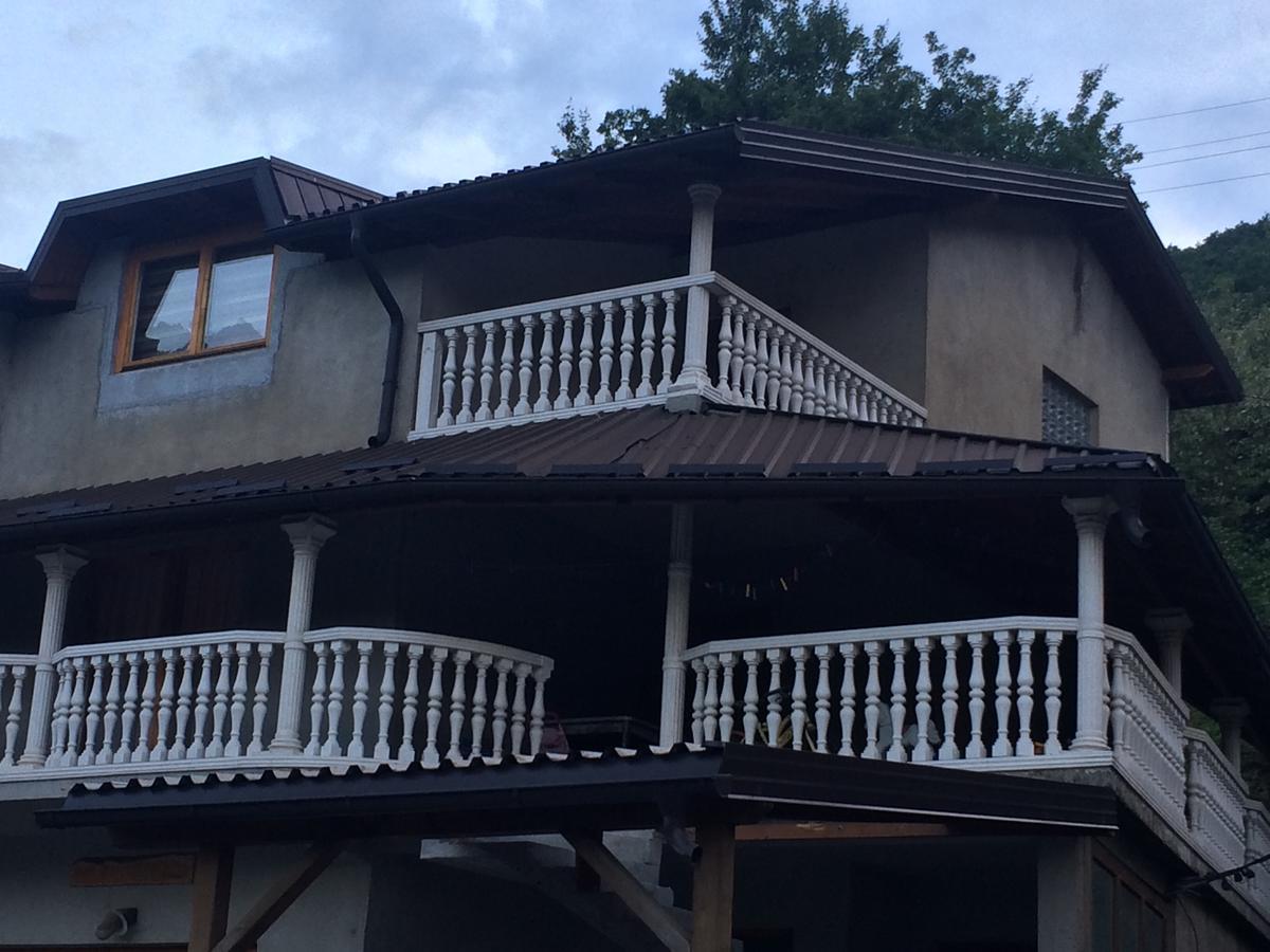 Apartmani Tajra Visoko Esterno foto